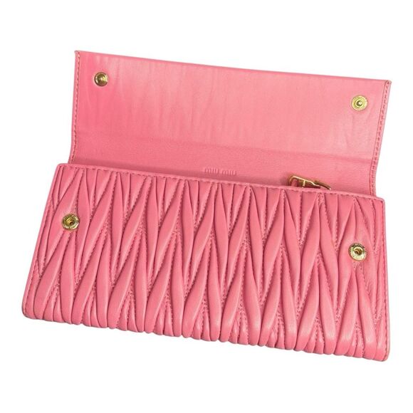 Miu Miu Nappa Matelasse Large Flap Clutch Wallet Pink - Picture 2 of 8